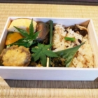 しめじご飯弁当