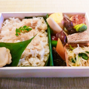 湯葉の炊き込みご飯弁当